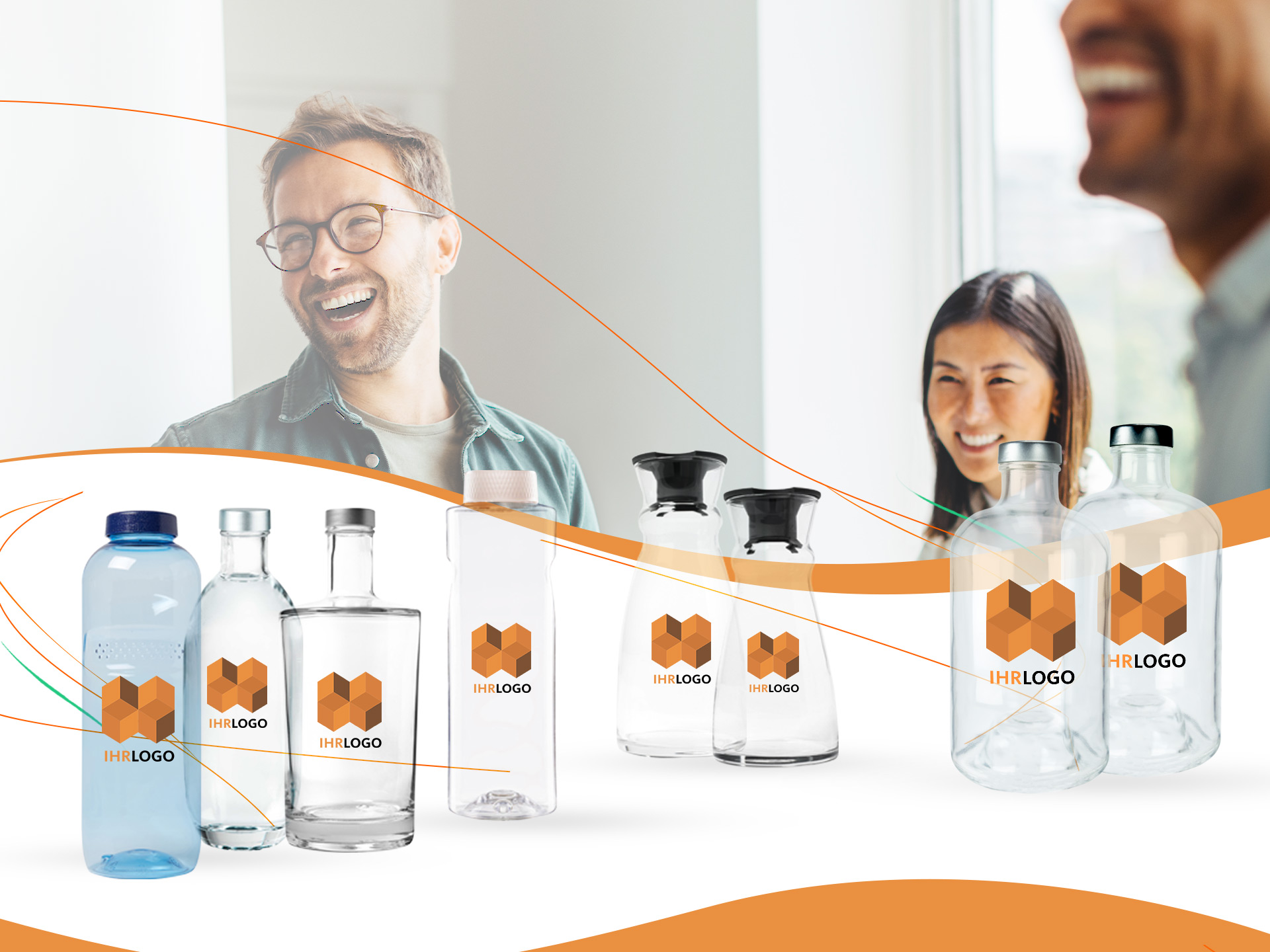 Eine Auswahl verschiedener Trinkflaschen aus Glas und Tritan Kunststoff